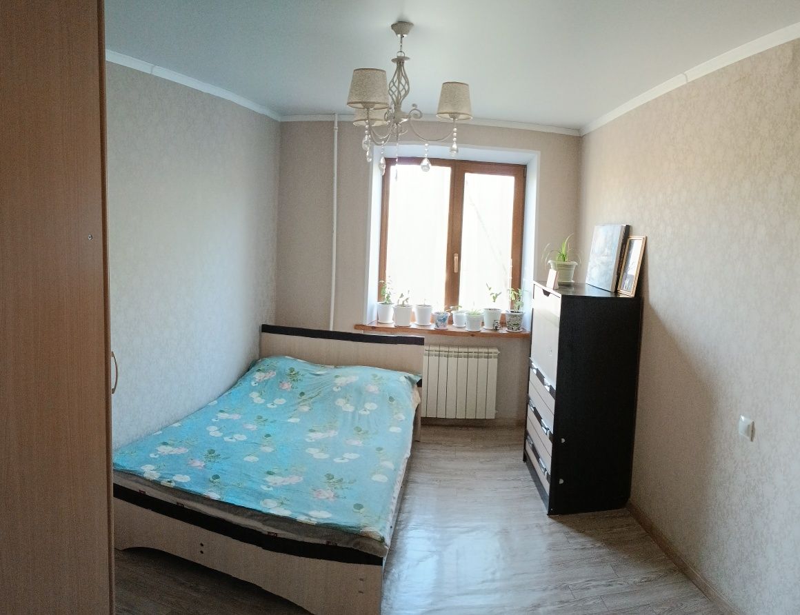 Продам 3-х комнатную квартиру. Район молодежный