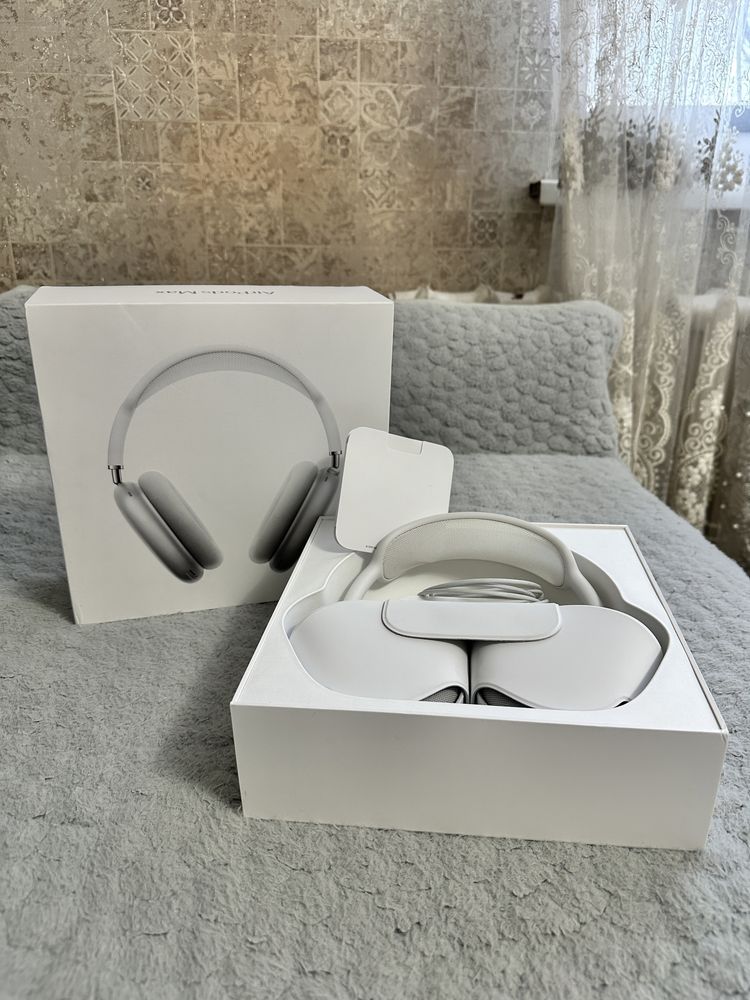 Apple AirPods Max