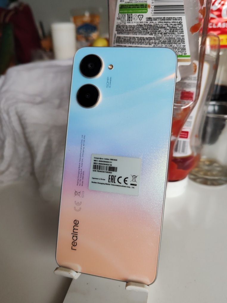 Продам Realme 10 128/4