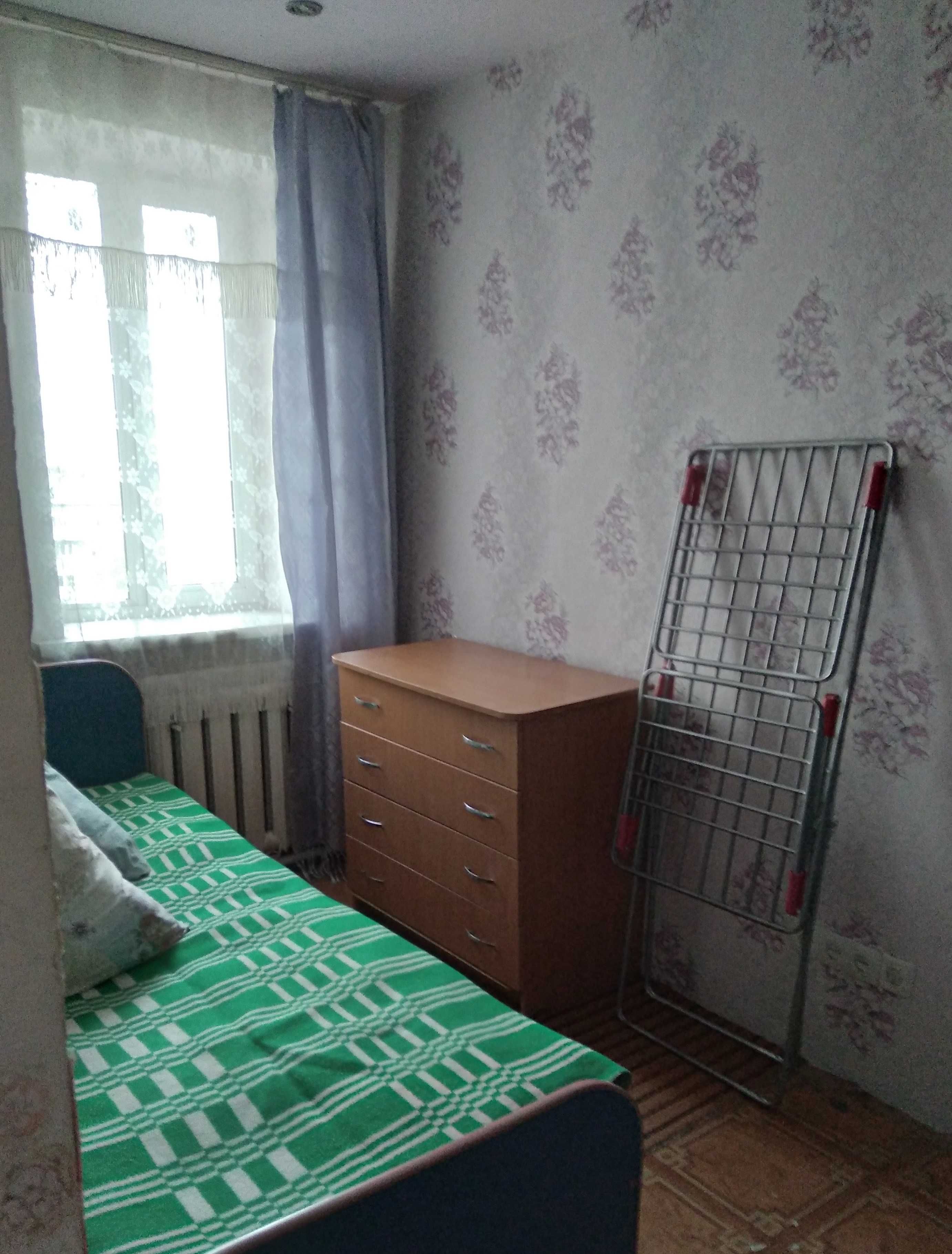 Продам 2комнатную квартиру в центре рядом школа Абая.