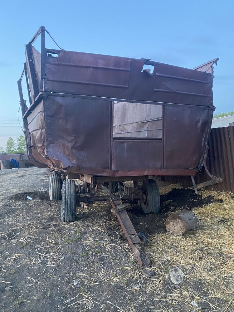 Продам сеновозку фурожирка