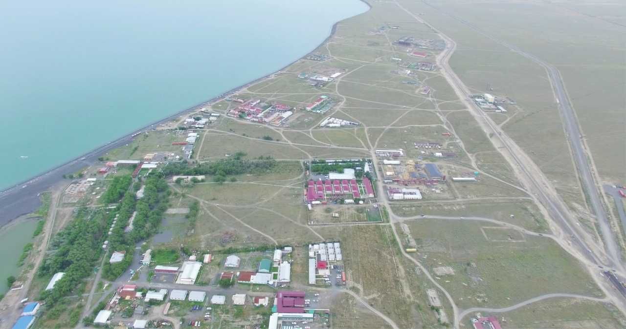Продам 1 Гектар на Алаколе в с. Акши.