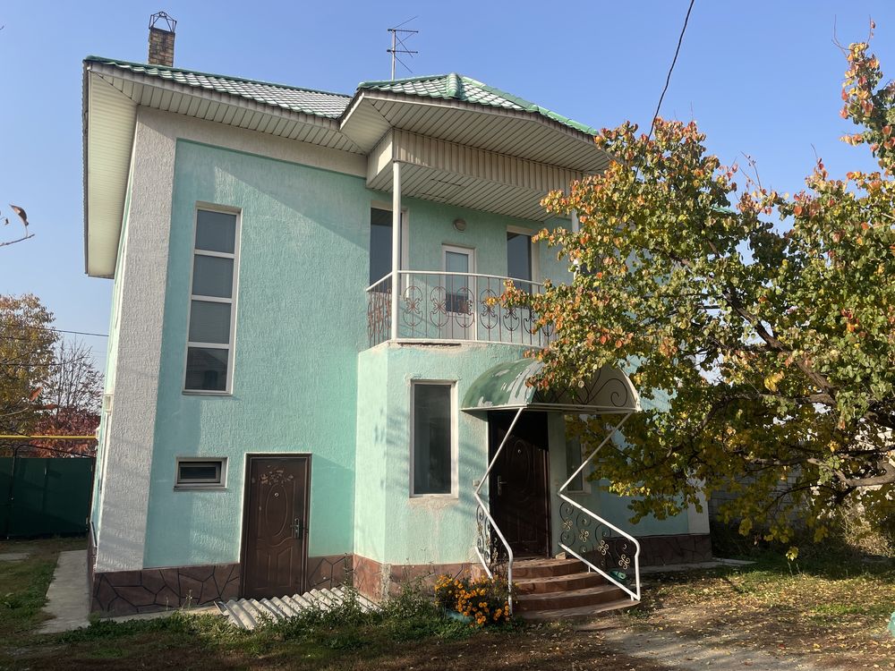 Продается 2-х этажный дом. Поселок Кыргауылды