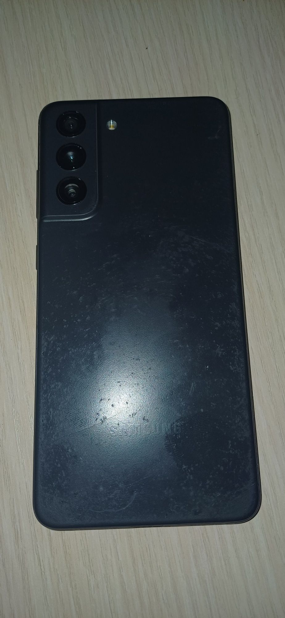 SAMSUNG S 21 FE продам.
