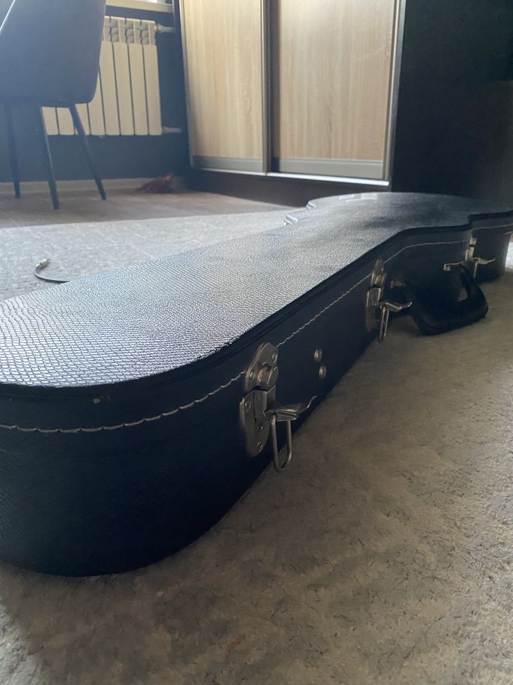 Кейс для электрогитары Gibson