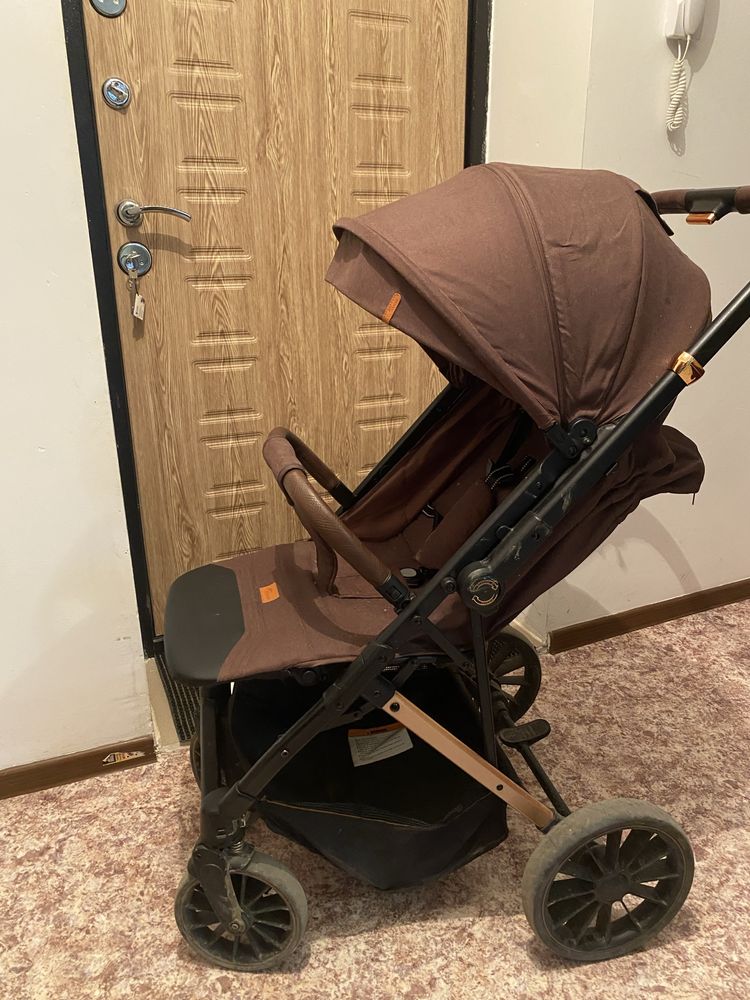 Продам коляску б/у