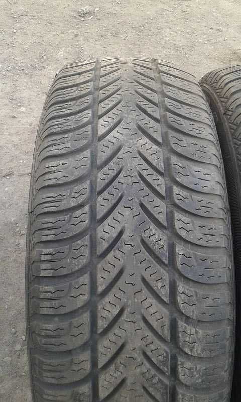 Шины 195/60 R15 - "Fulda Kristall Supremo" (Германия), зимние.