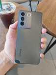 Vivo V27e 128GB .
