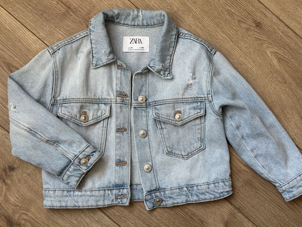 Продам джинсовый костюм Zara