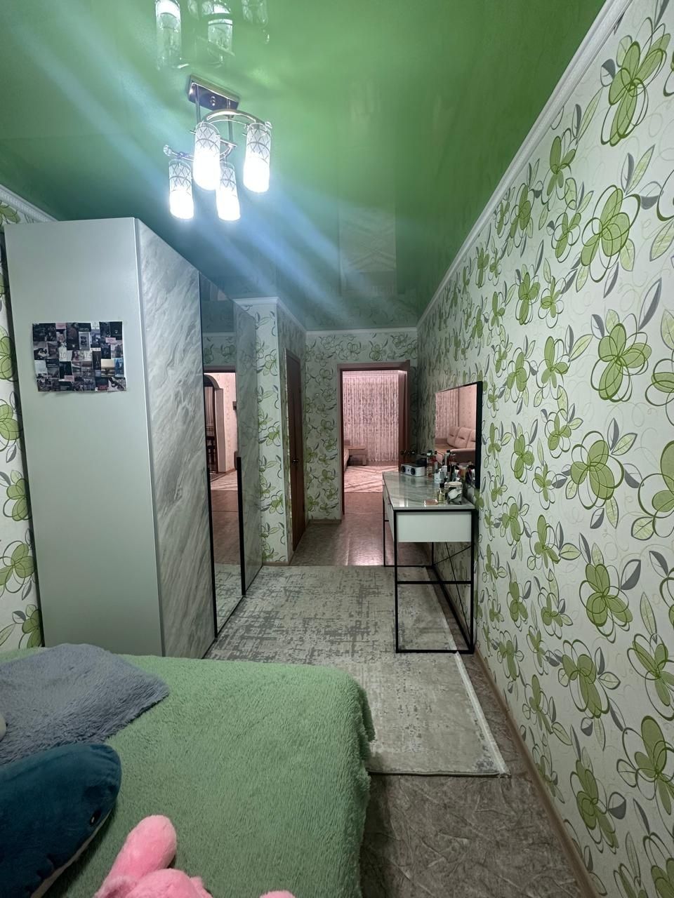 Продам 2 комнатную квартиру в кирпичном доме, район Черемушки 14800