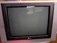 продам телевизор LG