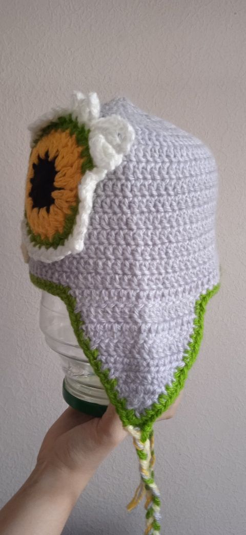 Продам вязаные шапки handmade