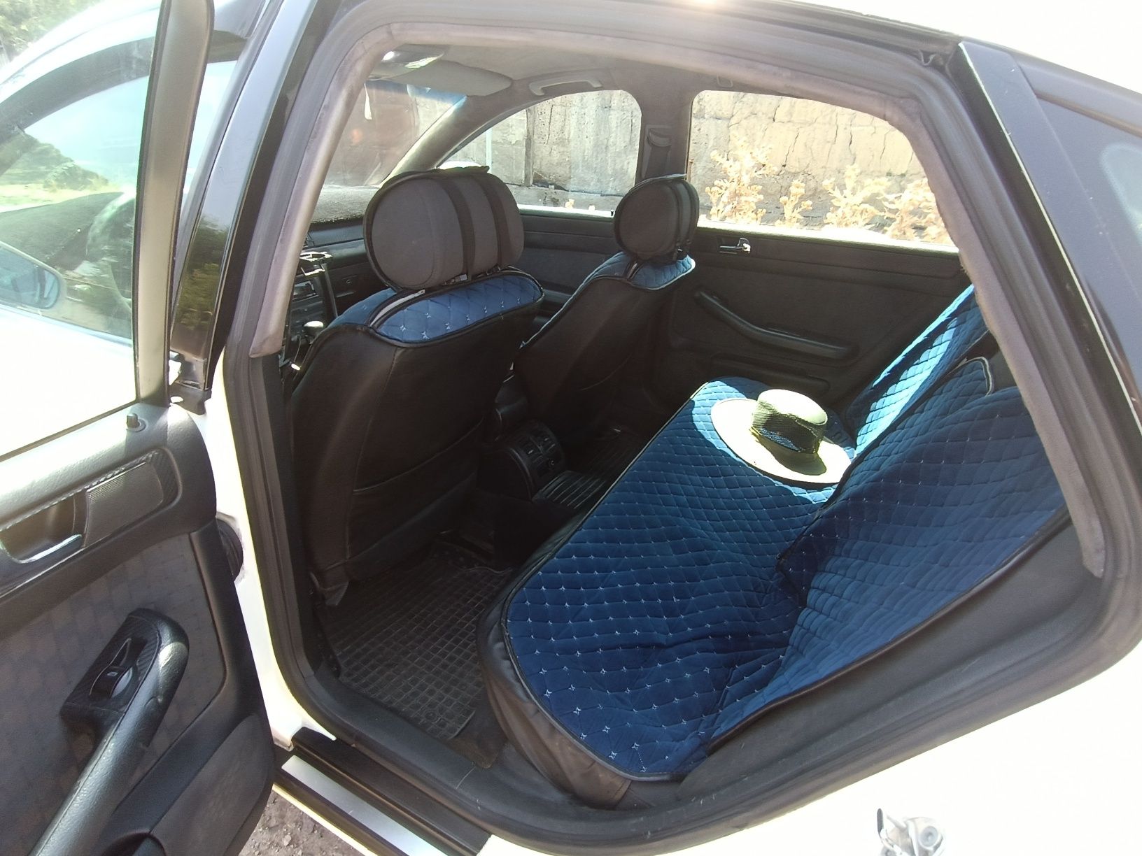 Продаю Audi A6 C5 2.4 Aкпп