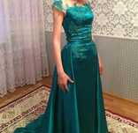 Вечернее платье