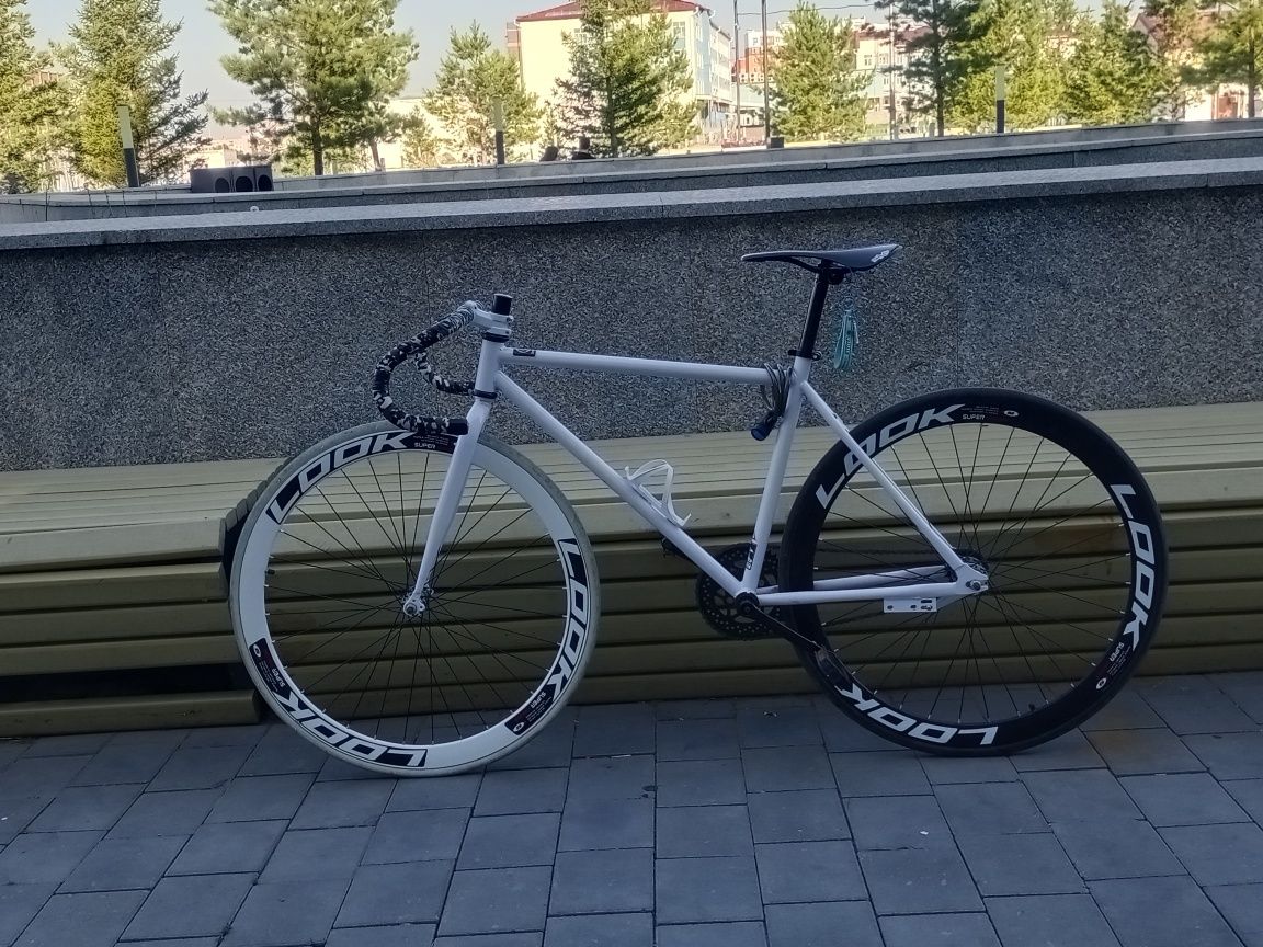 Продам фикс/сингл