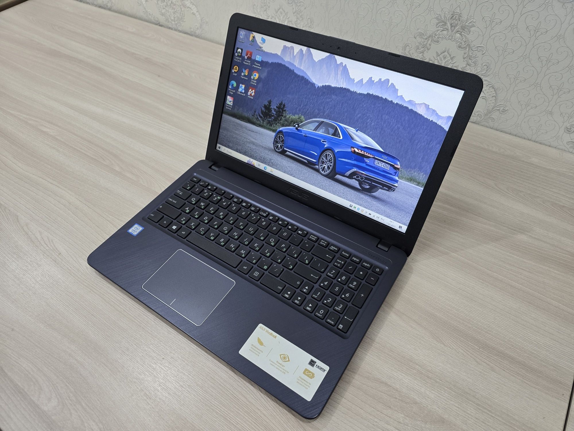 ASUS, Core i3, Ram 8Gb, SSD 256Gb, с коробкой