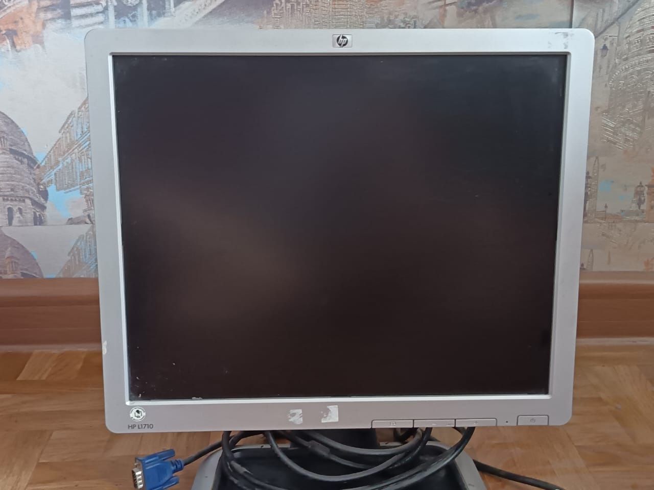 Продам два монитора Acer и hp
