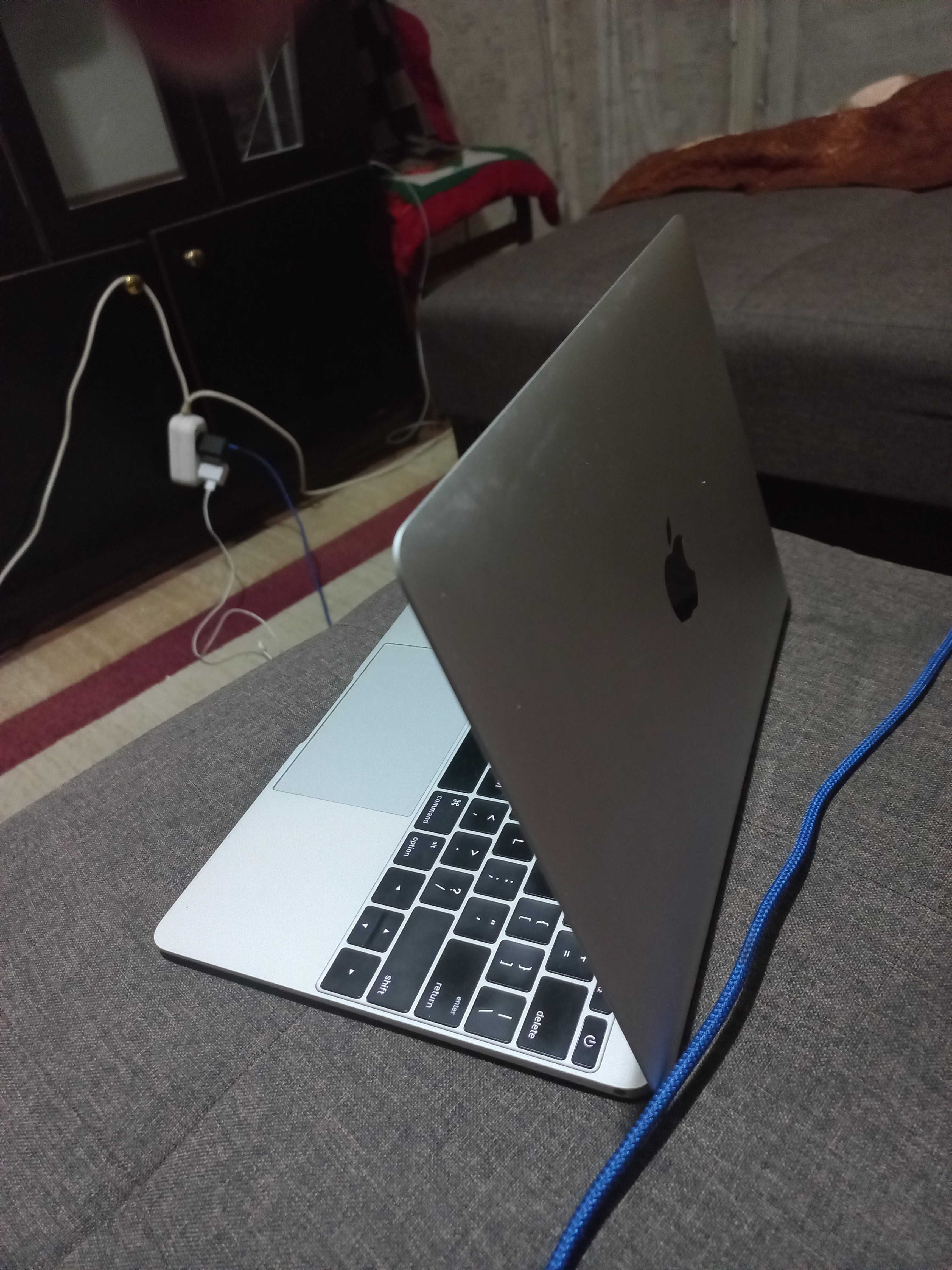 MacBook (Retina, 12-inch, Early 2016) макбук