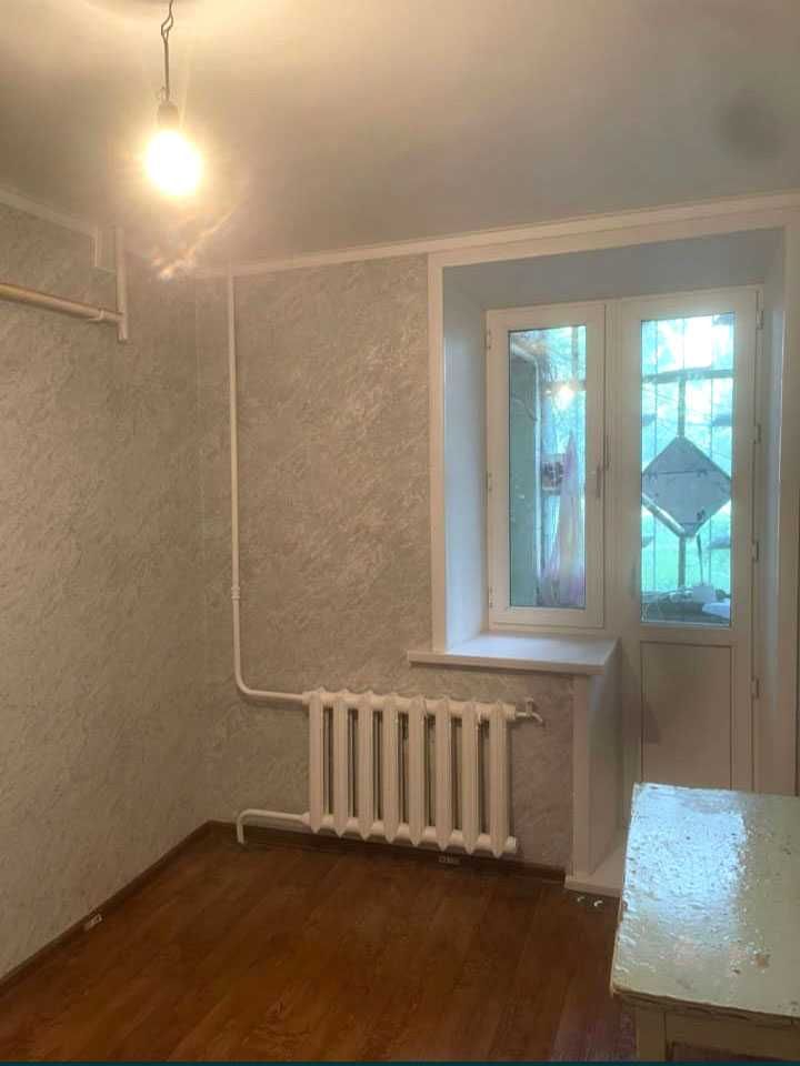 Продам 2-комн квартиру улучшенной планировки по пр.Республики 32