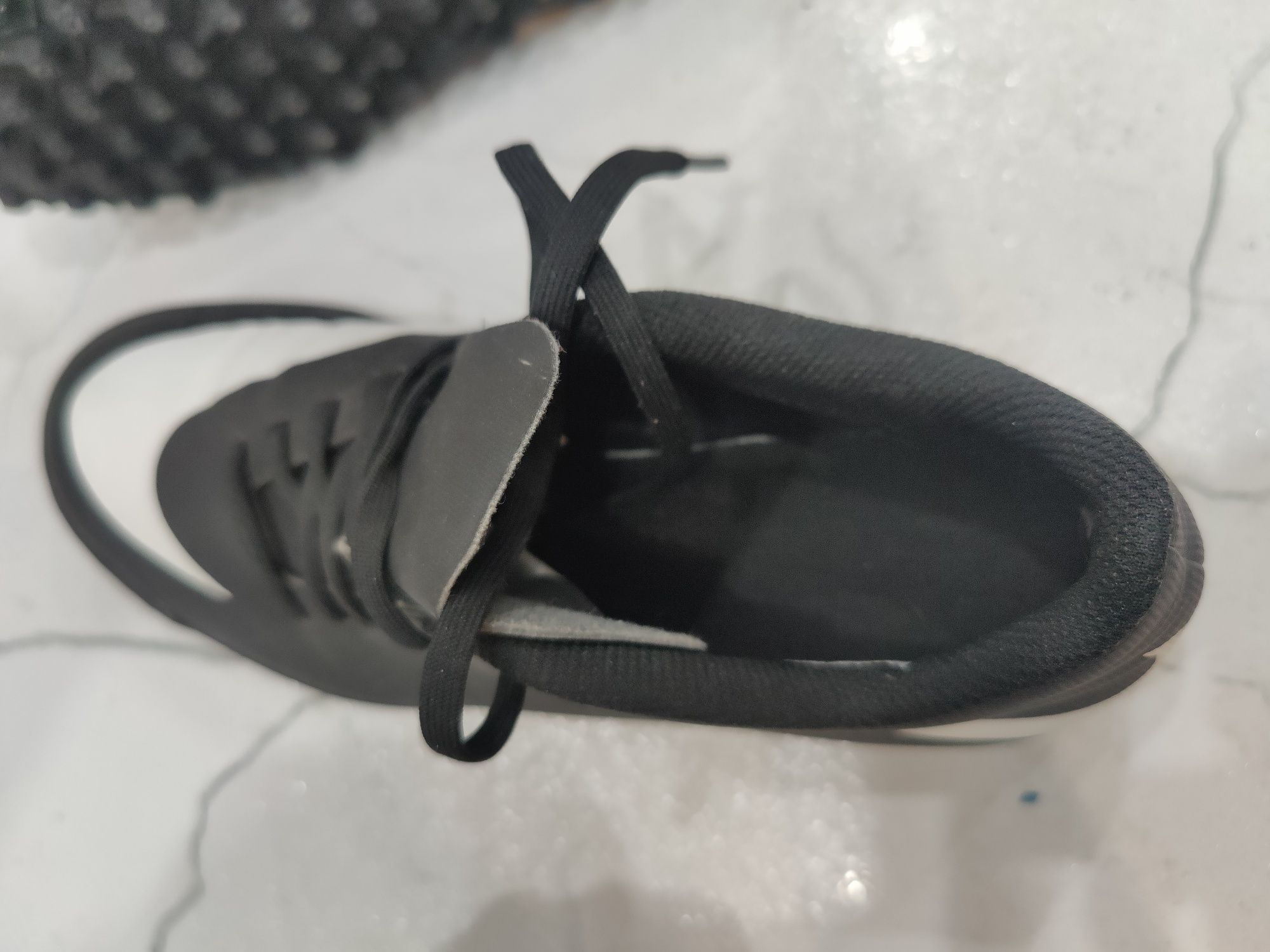 Бутсы мужские Nike Bravatax Ii Tf сороконожки