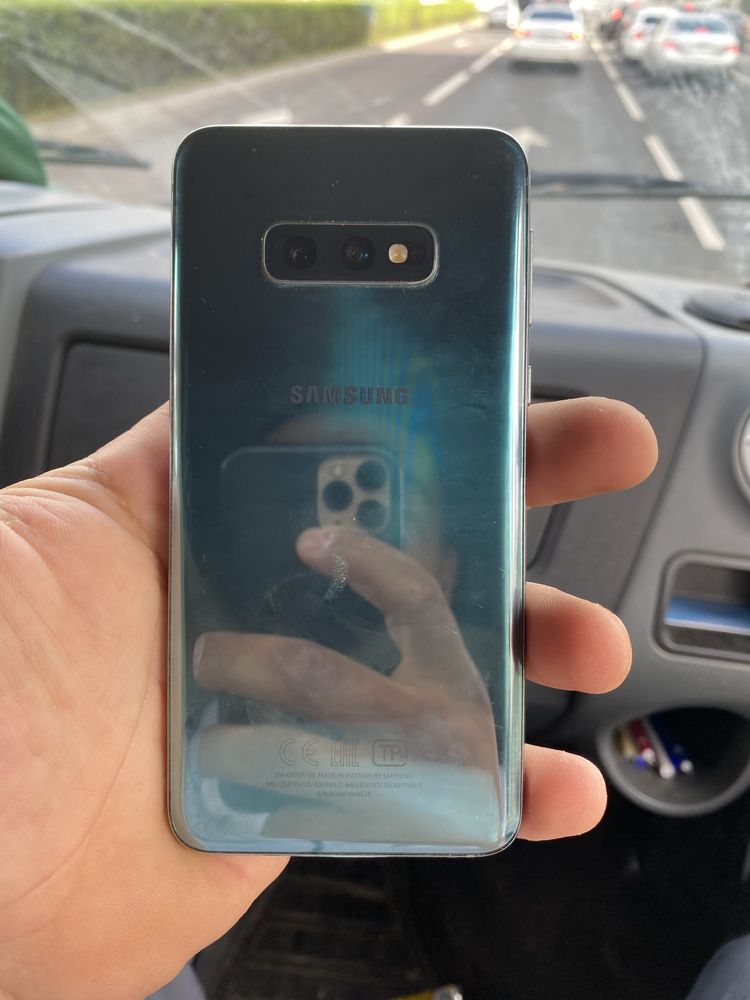 Samsung galaxy s10e