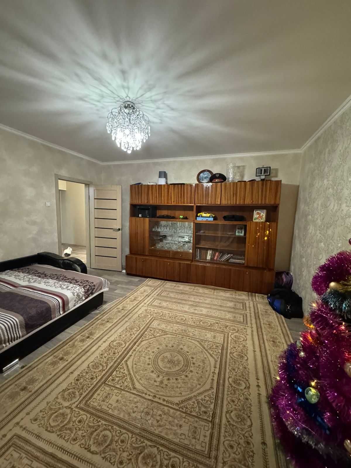 Продам 3-х комн. квартиру улучшенной планировки в мкр. Гульдер-1