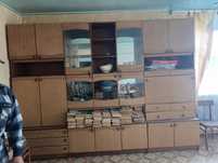 Продам стенку и мягкий уголок