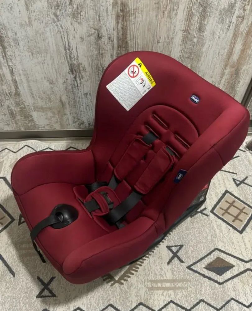 Автокресло Chicco 0+