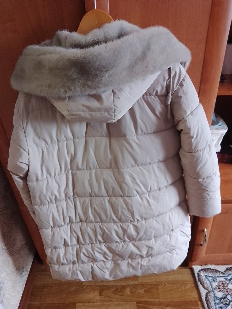 Продам куртку зима
