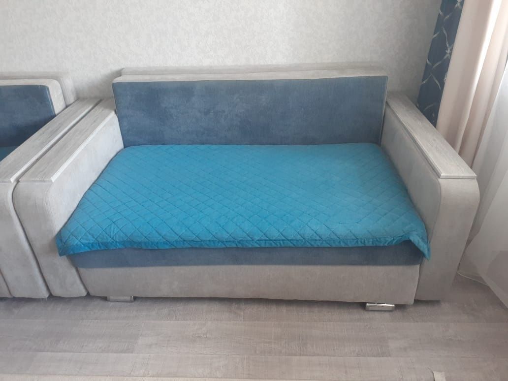 Срочно продам диваны двойка. В связи с переездом.
