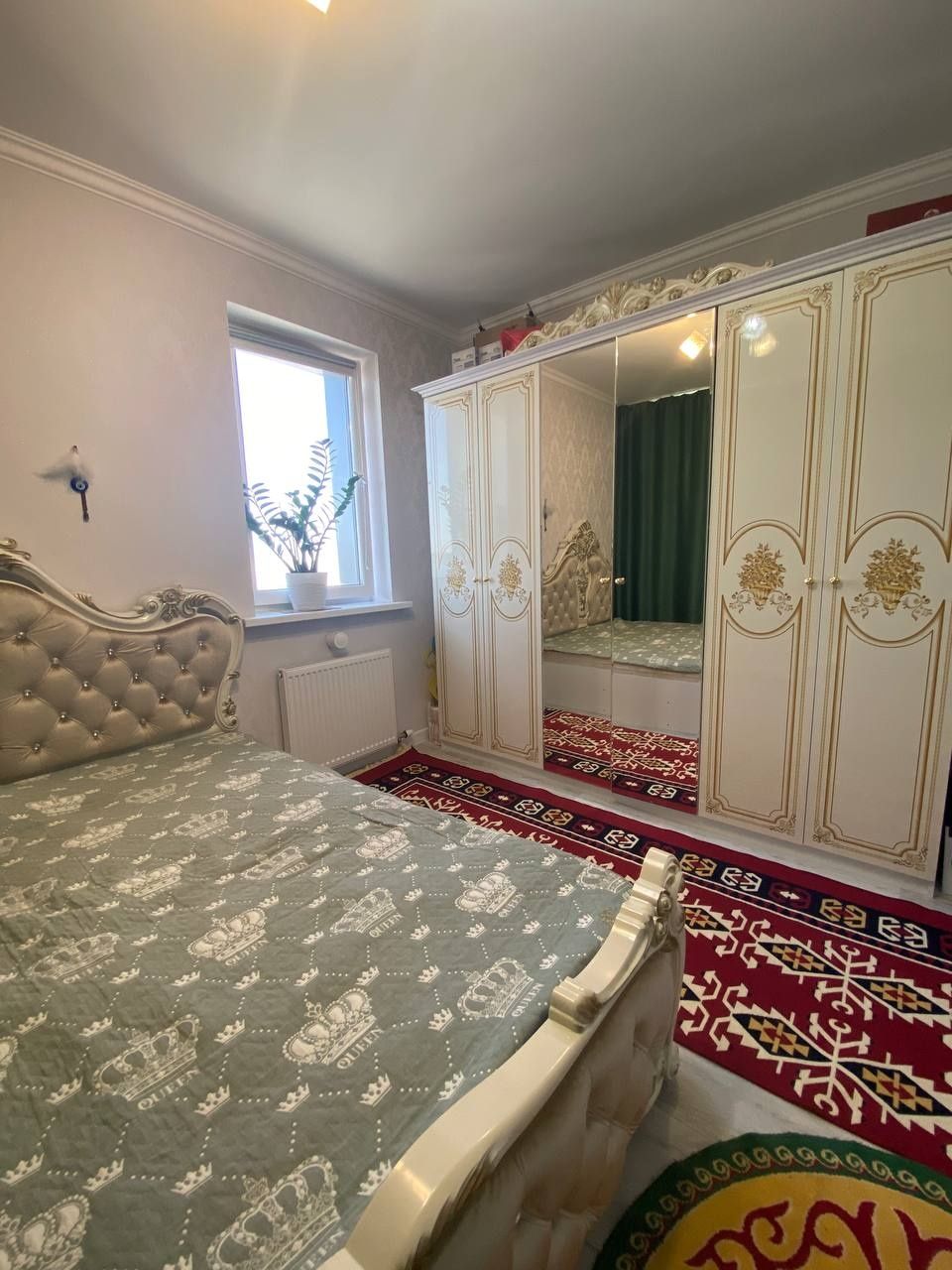Гарнитур 6 дверный шкаф, спальное место 180х200 см