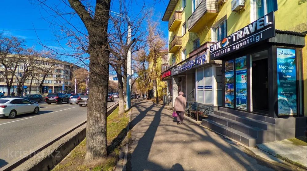 Сдам в аренду коммерческое помещение в центре города