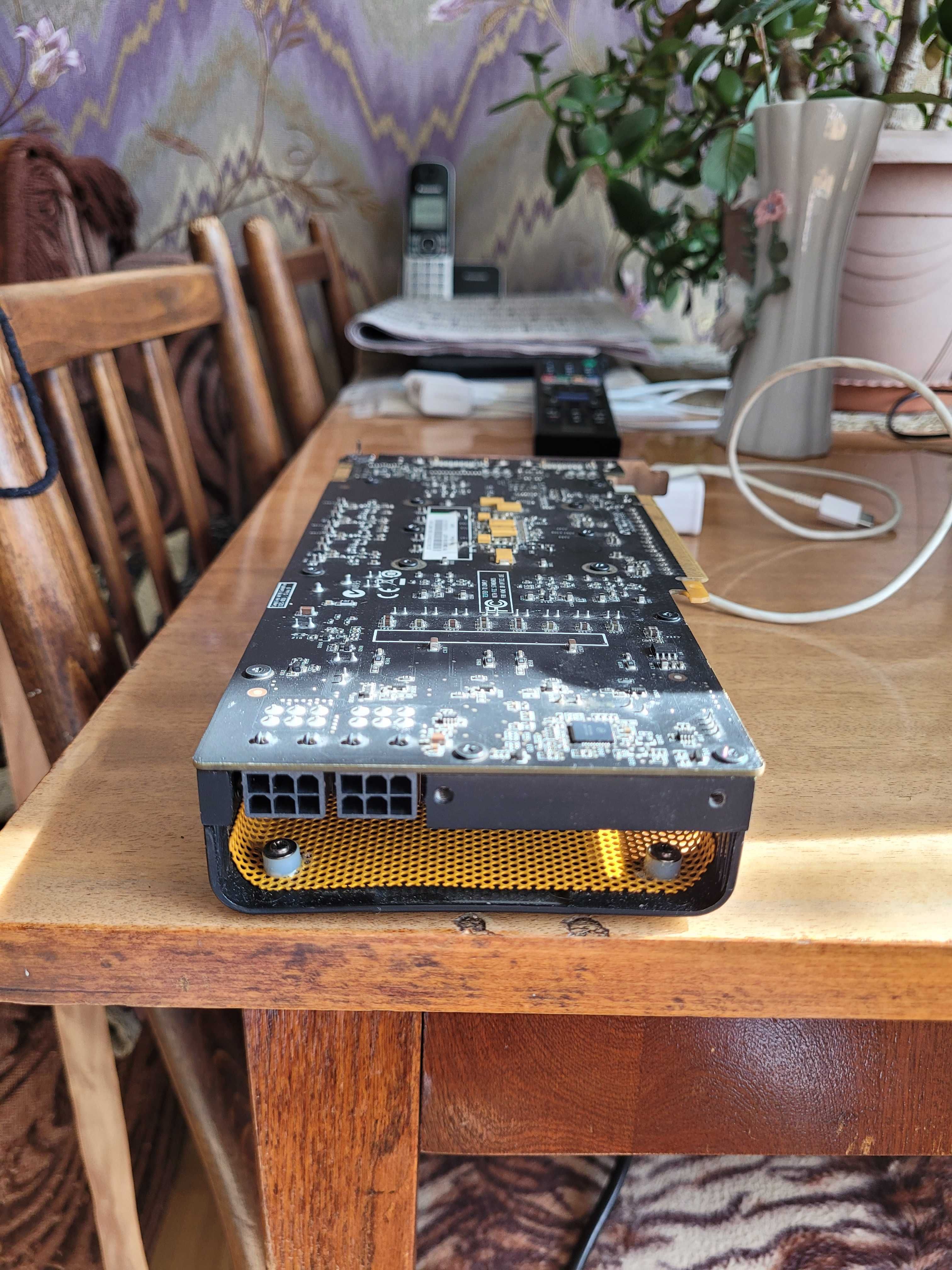 Видеокарта Ge Force GTX 560