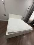 продам кровать ikea 180*200