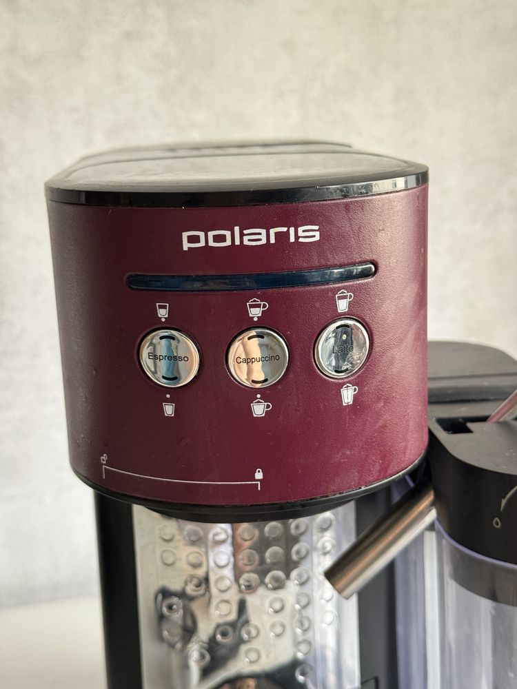 Кофемашина Polaris