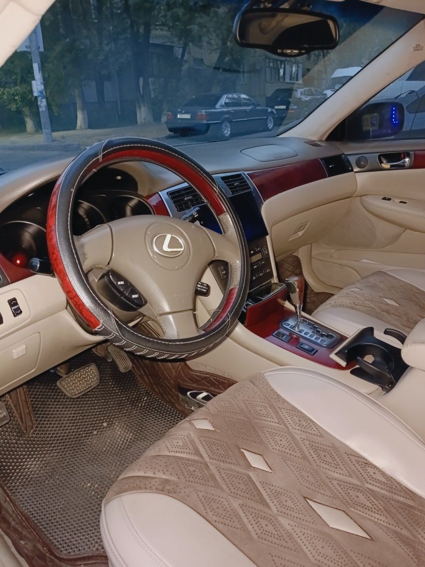 *Продается автомобиль Lexus ES300*  
• Год: 2003г
• Объём: 3.0 л.
• Ку
