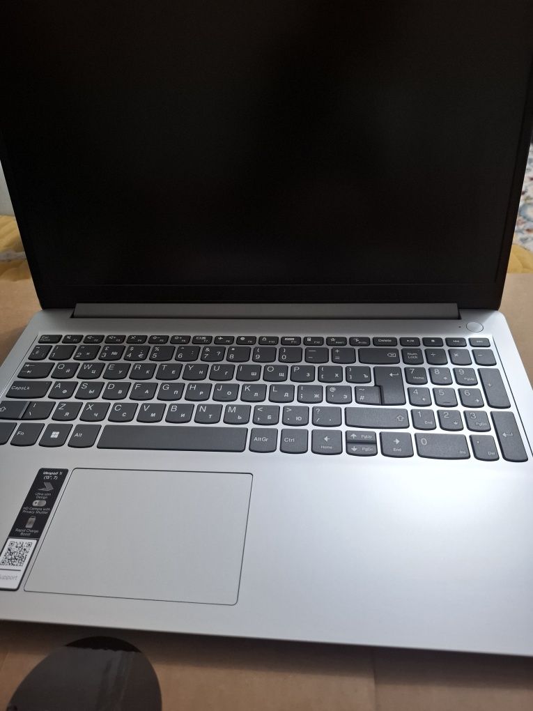 Продаю ноутбук "Lenovo"