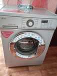 Продам стиральную машинку автомат 6 кг. LG