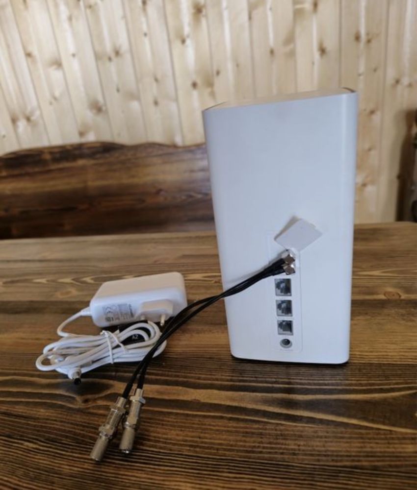 Soyealink HUAWEI B628-350 РОУТЕР