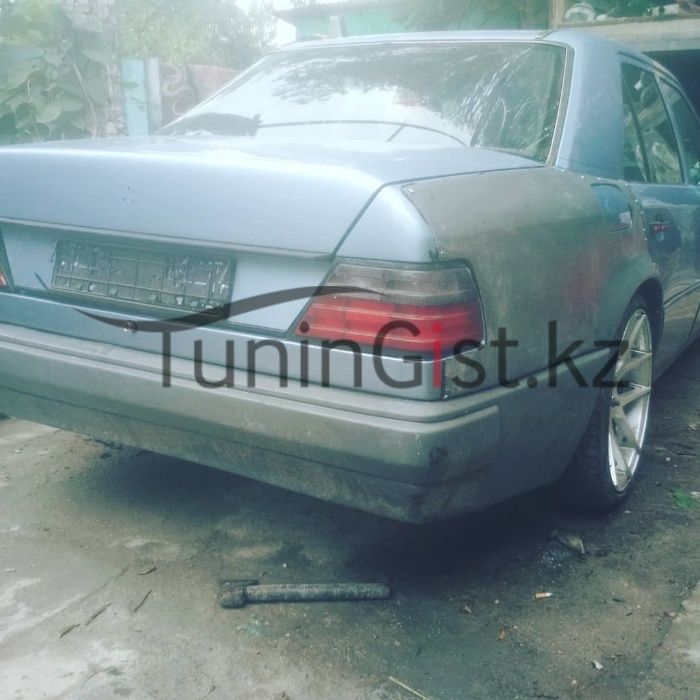 Мерседес E500 Волчок бампера пороги крылья тюнинг, Mercedes w124 обвес