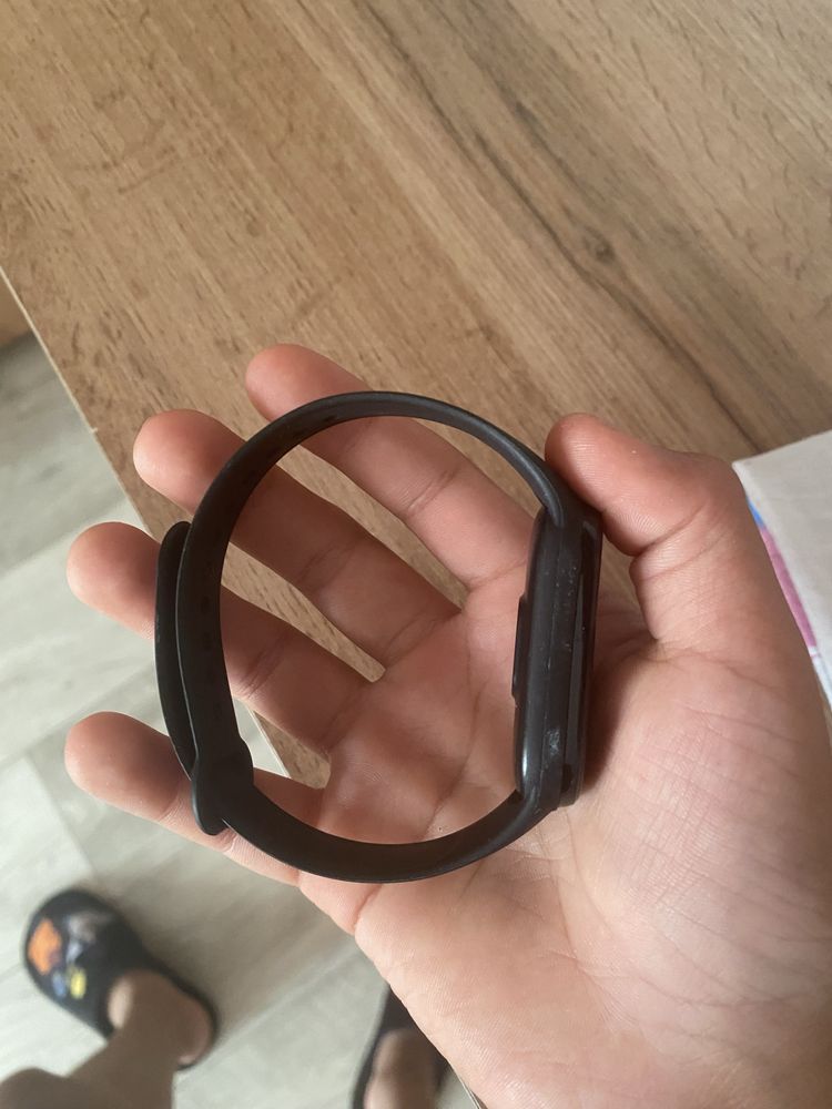 Продам часы  в хорошом состояние