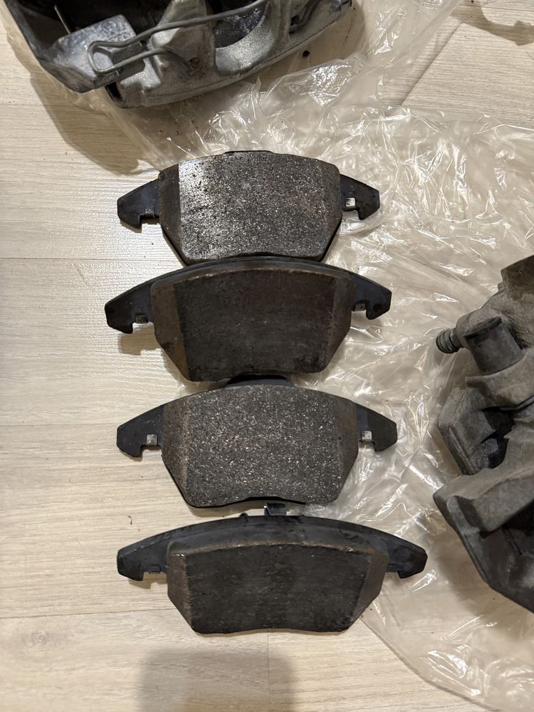 Продам почти новые тормозные колодки Zimmermann, Made in Germany.