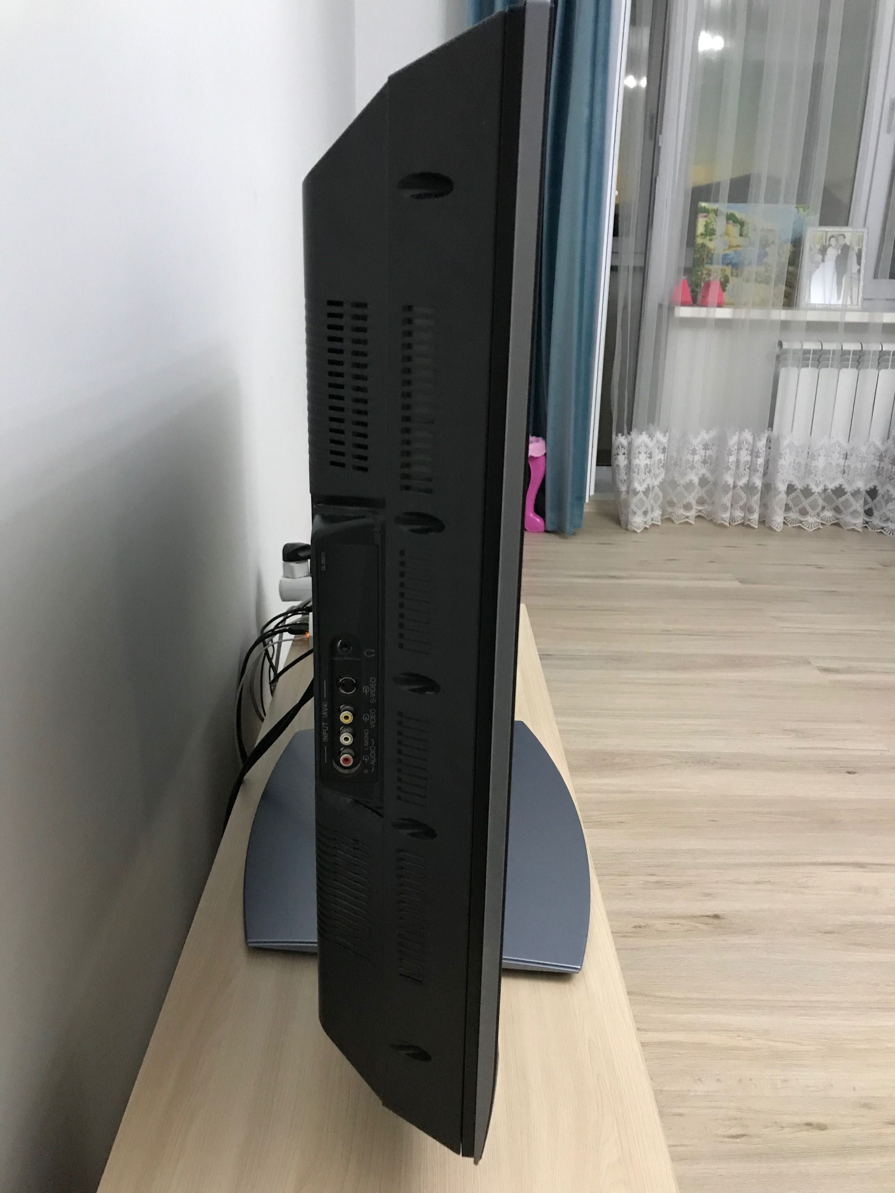 Телевизор Hitachi