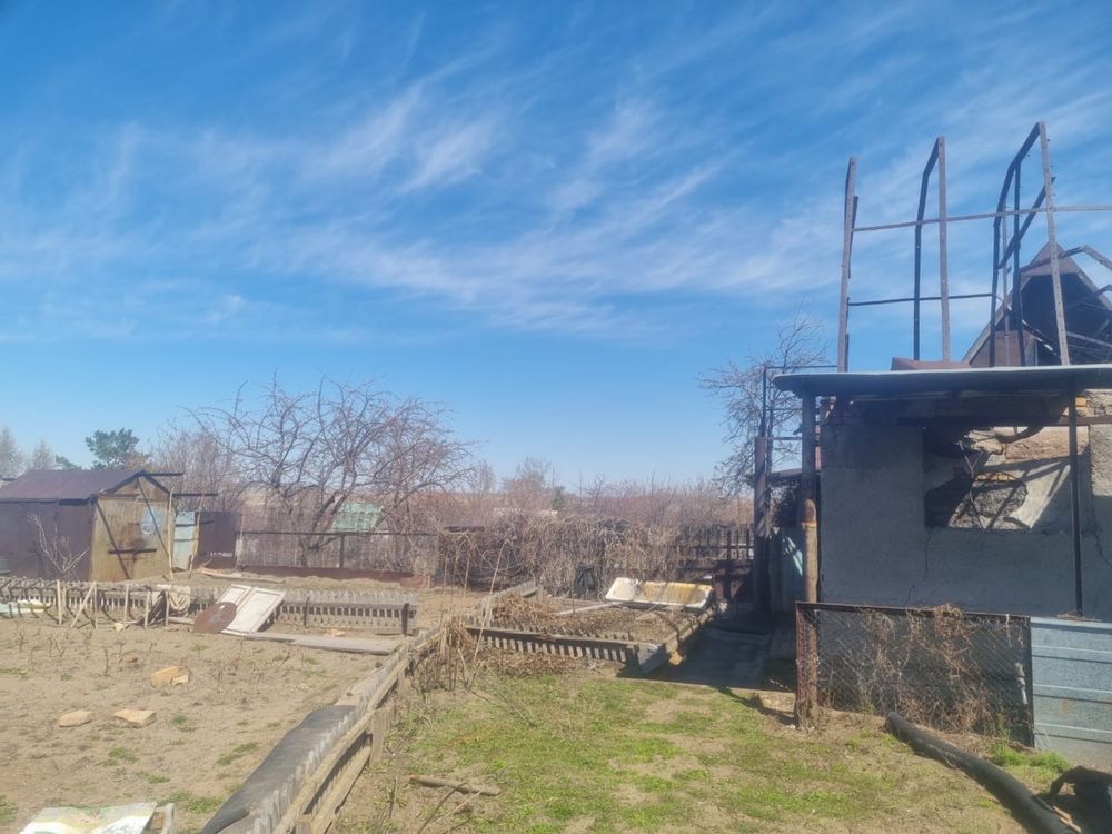 Продается дача 10соток земли