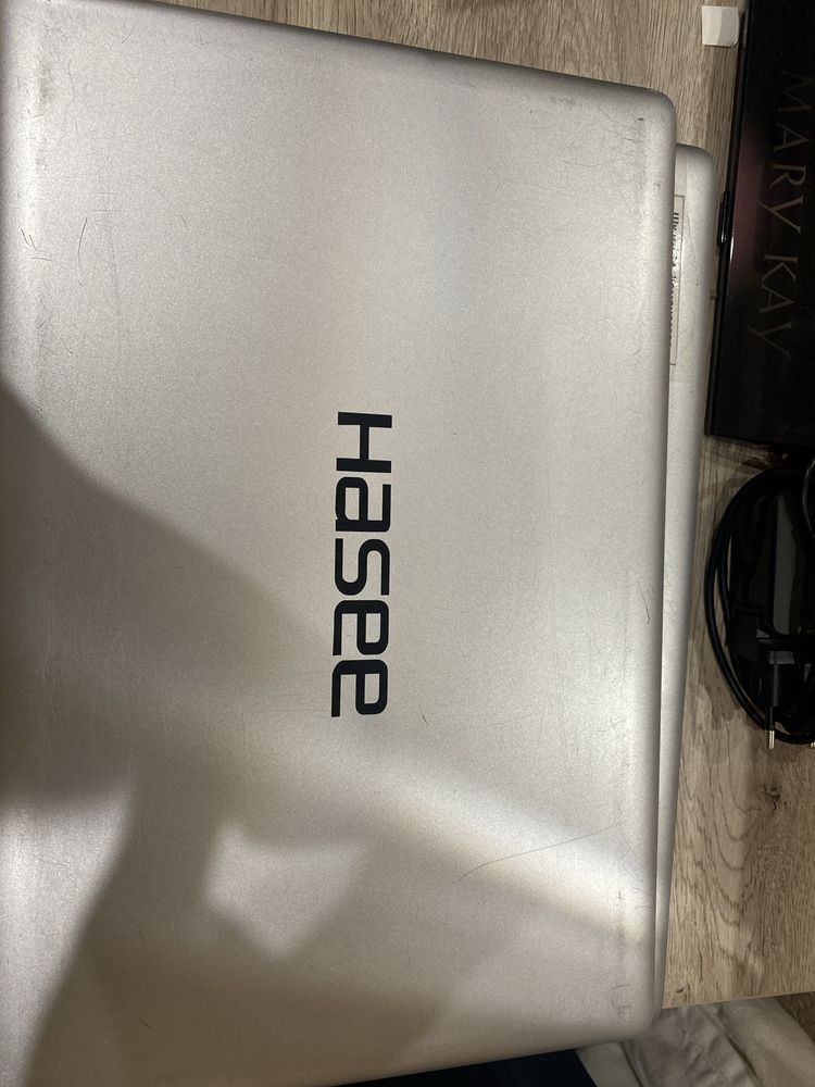 Продам ноутбук hasee