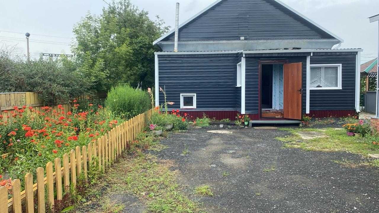 Срочно продам дом в поселке Петерфельд