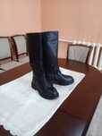 Продам Сапоги 40,41 размер