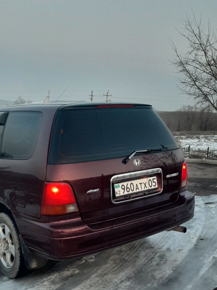 Хонда Одисей 1995.Без вложение.