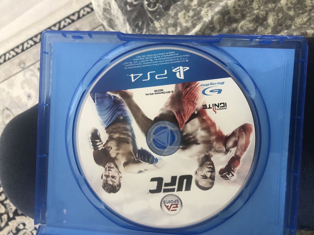 UFC1 продаю ретро игру цена 4000 договорная
