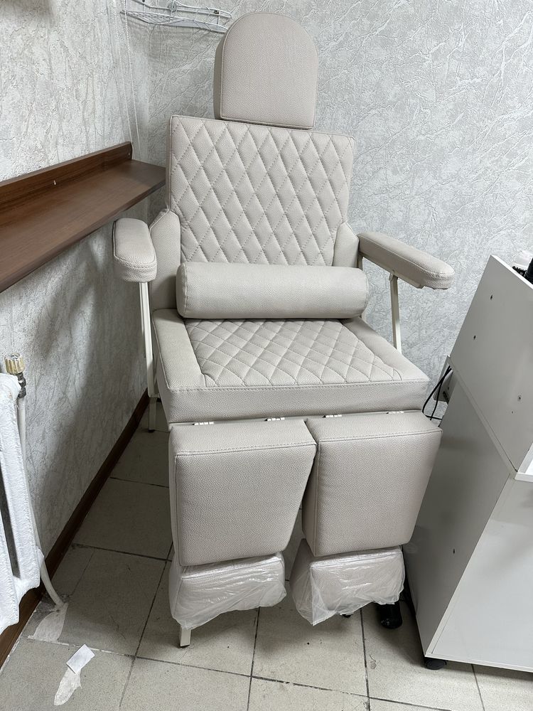 Продам все для маникюра и педикюра
